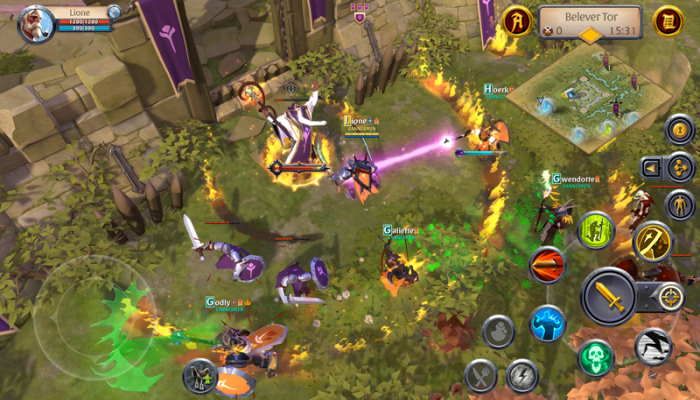 10 Mobile MMORPGs To Dive Into On The Go In 2022