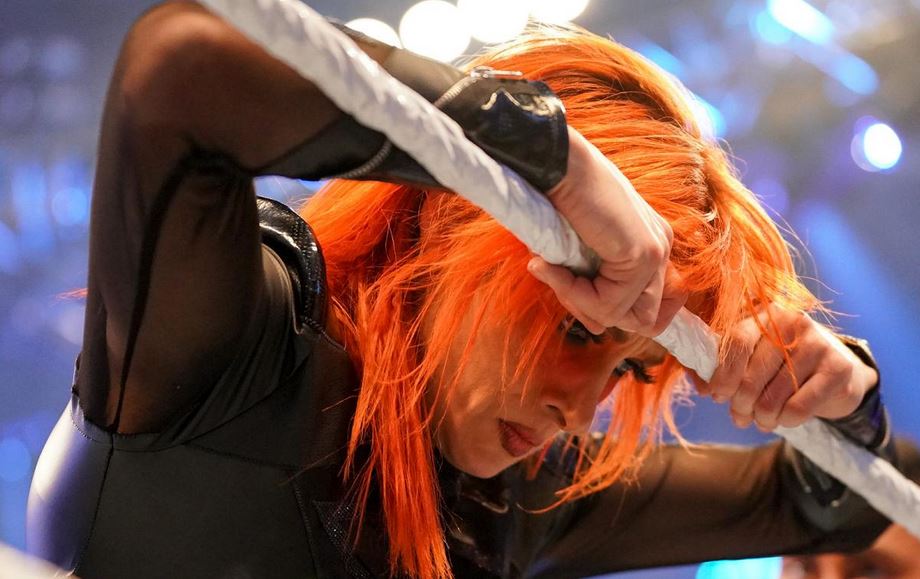 Becky Lynch Confirms Injury While Promising Past Gimmick Will Return To WWE